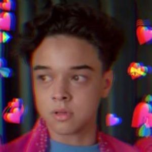 Meet your Posher, Adrian